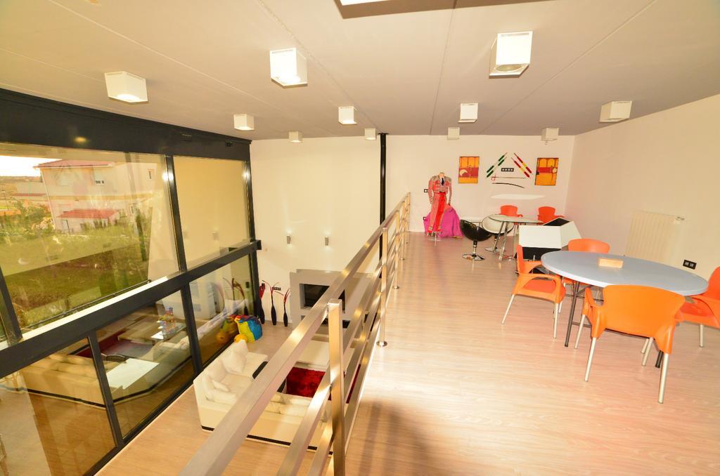 Futurcasa Casa Rural Spa Y Cine La Felipa Εξωτερικό φωτογραφία